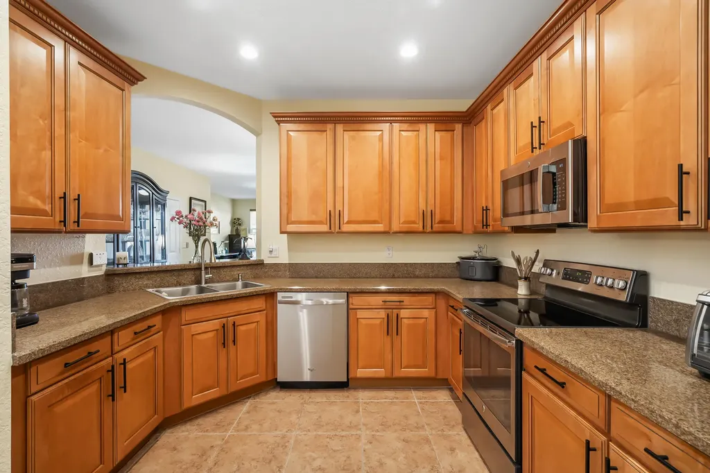 4870 Bonsai Circle Palm Beach Gardens FL 33418