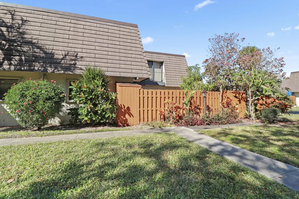 326 Jupiter Lakes Boulevard Jupiter FL 33458