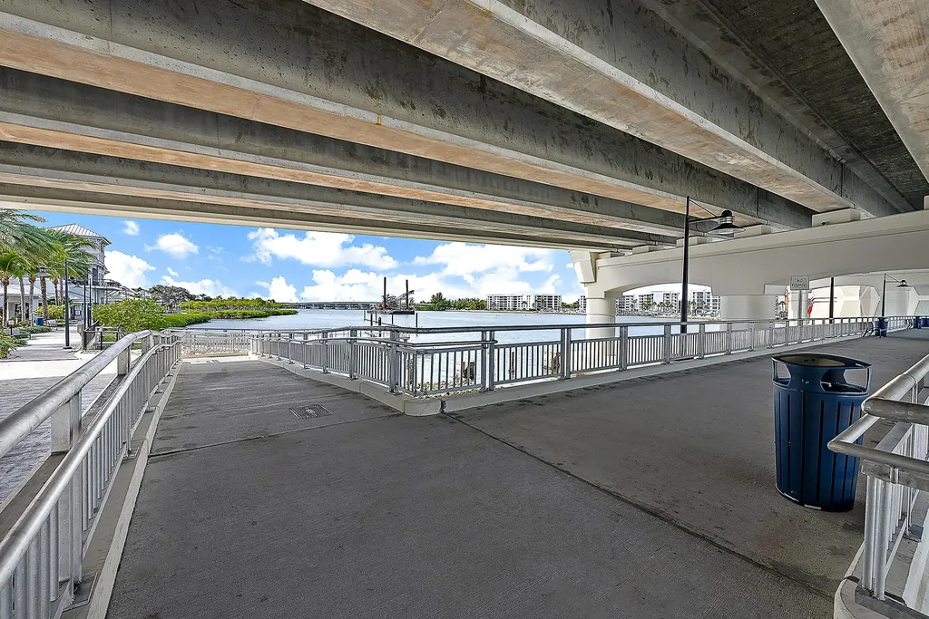 1000 N Us Highway 1 Jupiter FL 33477