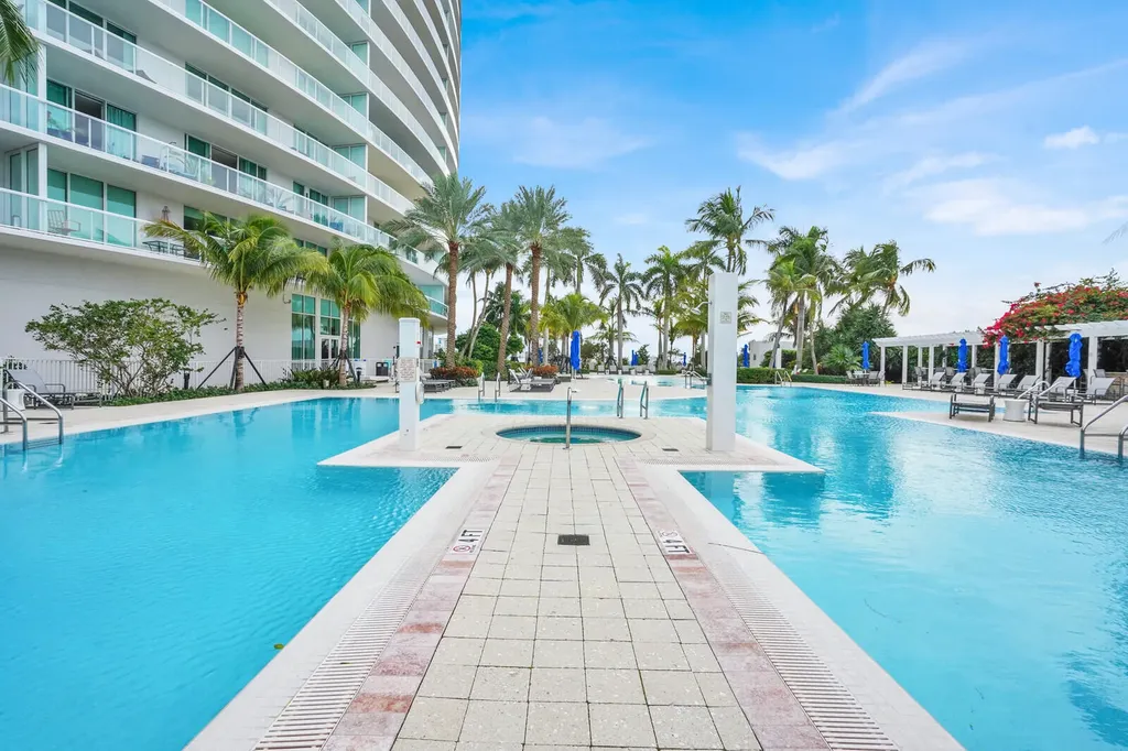 1 N Ocean Boulevard Pompano Beach FL 33062