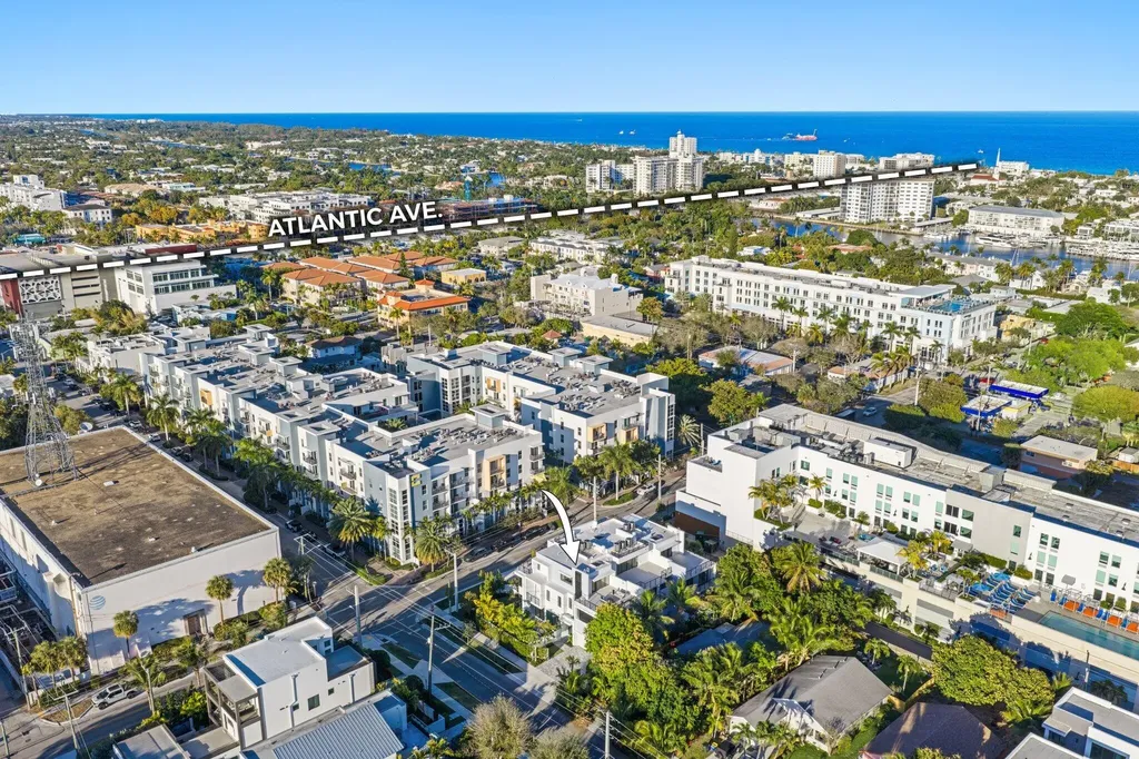 201 SE 4th Avenue Delray Beach FL 33483