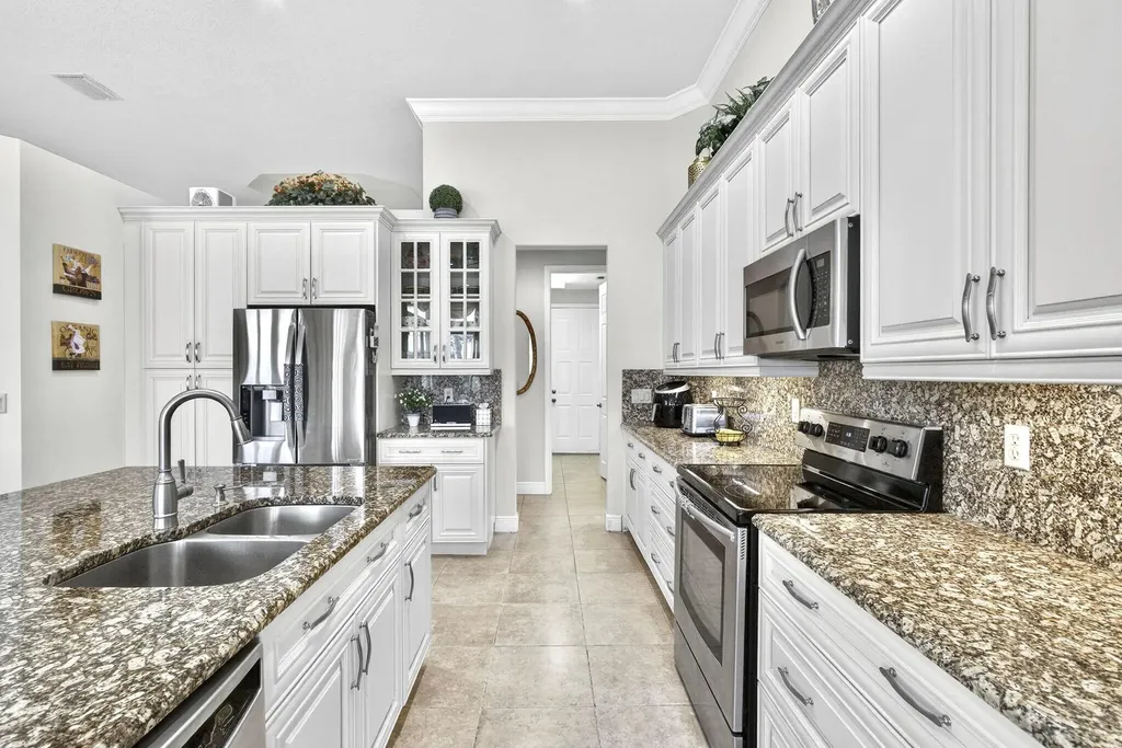 2626 Arbor Lane Royal Palm Beach FL 33411