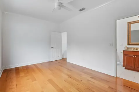 2801 Embassy Drive West Palm Beach FL 33401