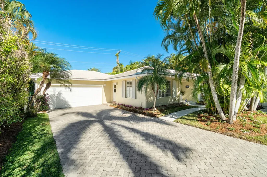241 List Road Palm Beach FL 33480