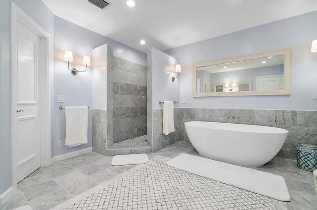241 List Road Palm Beach FL 33480