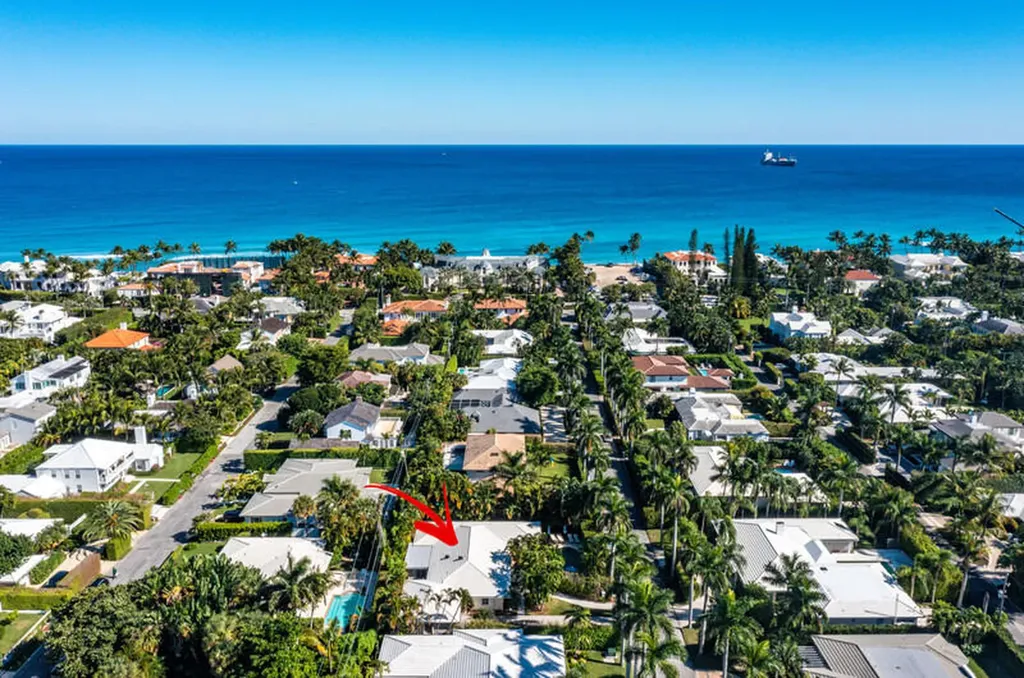 241 List Road Palm Beach FL 33480