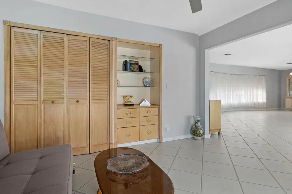 2129 NE 60th Street Fort Lauderdale FL 33308