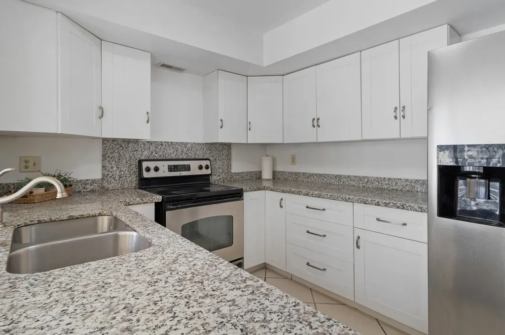 2129 NE 60th Street Fort Lauderdale FL 33308