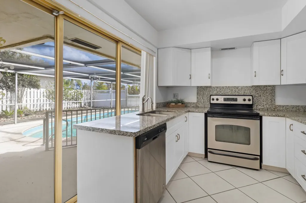 2129 NE 60th Street Fort Lauderdale FL 33308