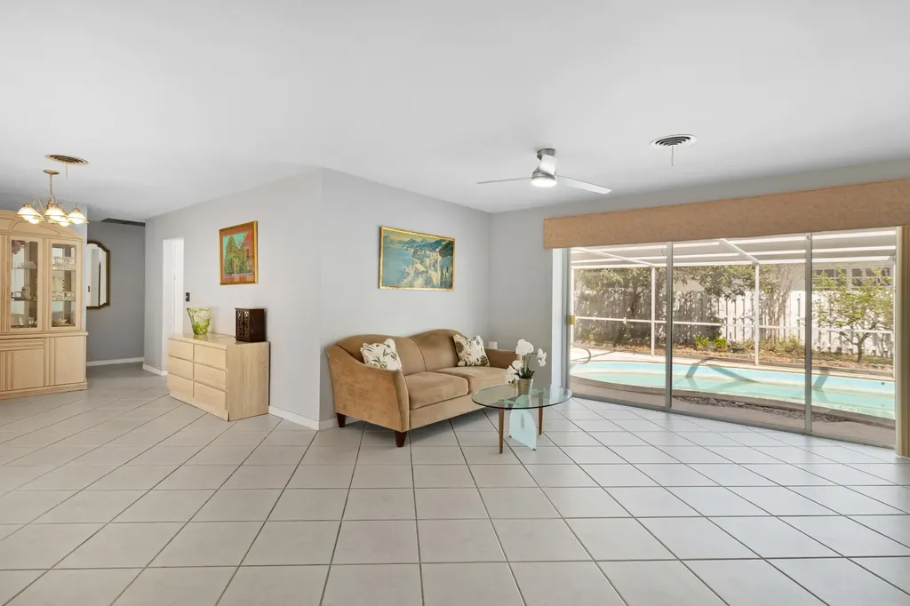 2129 NE 60th Street Fort Lauderdale FL 33308