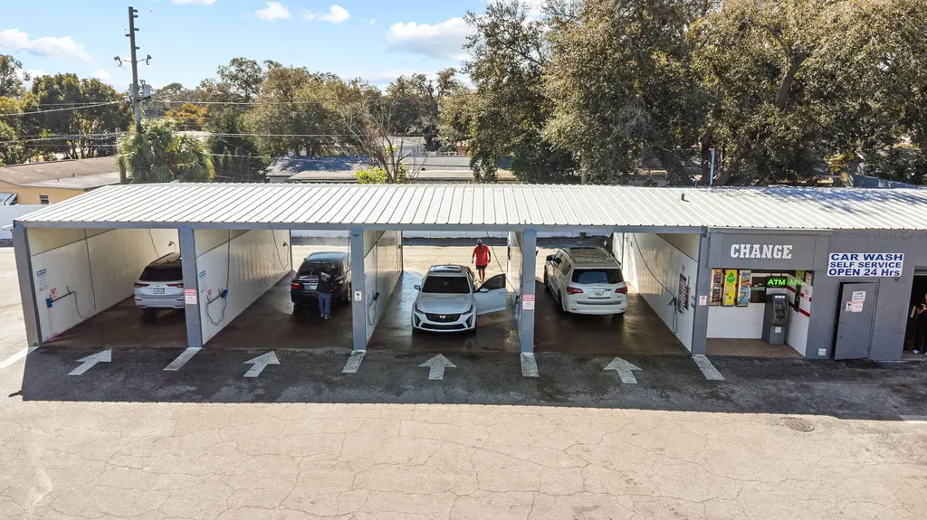 11500 Walsingham Road Largo FL 33778