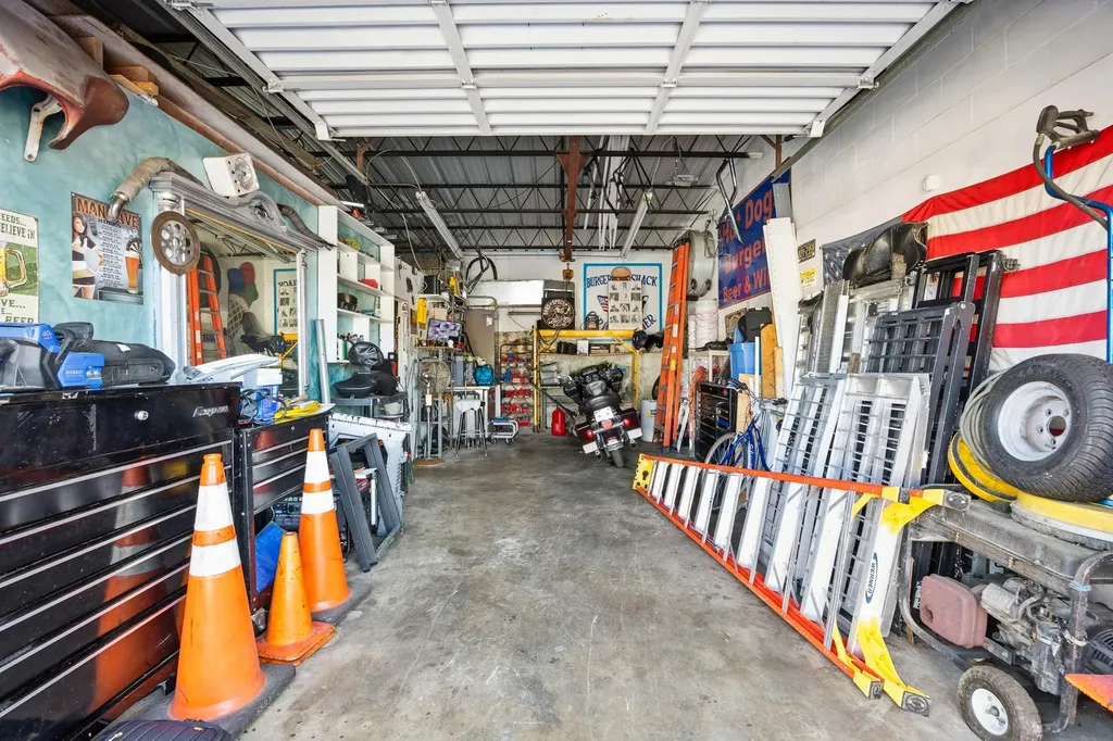 11500 Walsingham Road Largo FL 33778