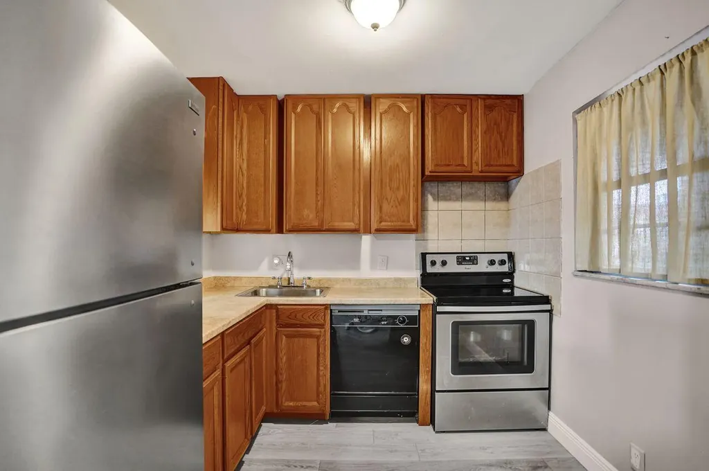 12014 Greenway Circle S Royal Palm Beach FL 33411
