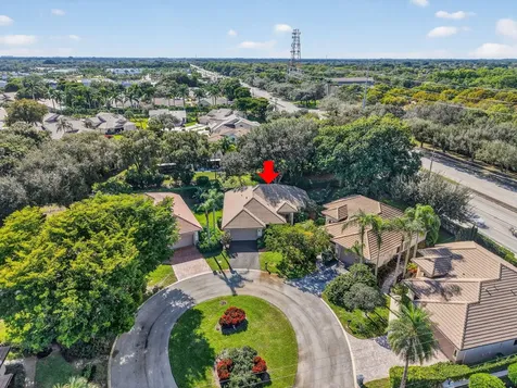 4970 Pine Tree Drive Boynton Beach FL 33436