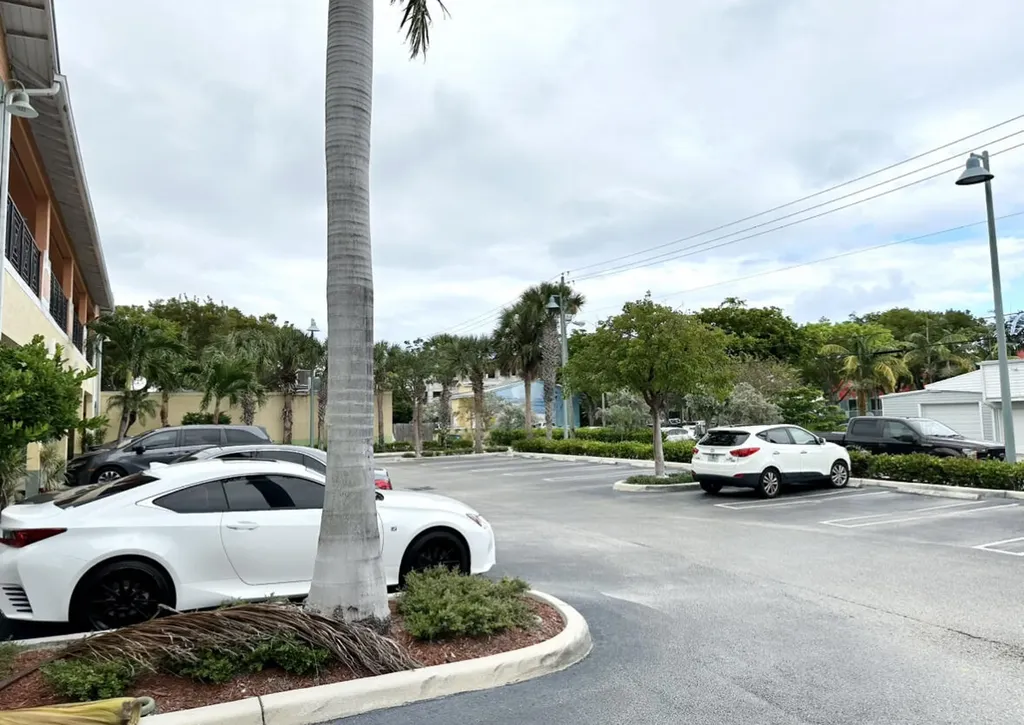 325 NE 2nd Avenue Delray Beach FL 33444