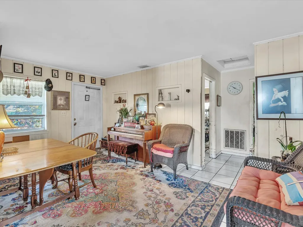 2822 Florida Boulevard Delray Beach FL 33483