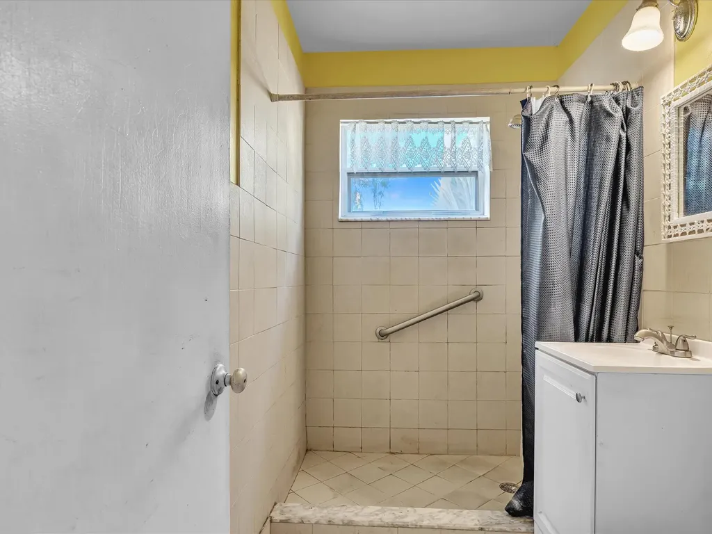 2822 Florida Boulevard Delray Beach FL 33483