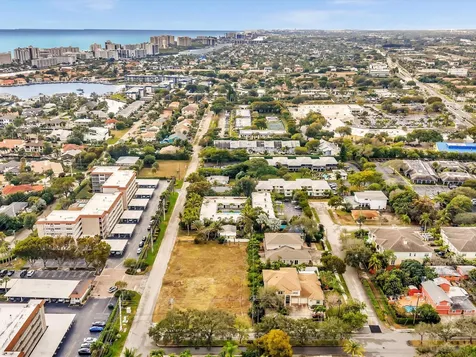 2822 Florida Boulevard Delray Beach FL 33483