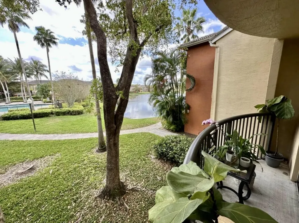 4191 N Haverhill Road West Palm Beach FL 33417