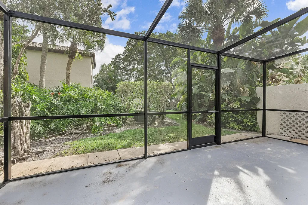 3127 Kingswood Terrace Boca Raton FL 33431