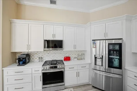 499 NW Blue Lake Drive Port St Lucie FL 34986