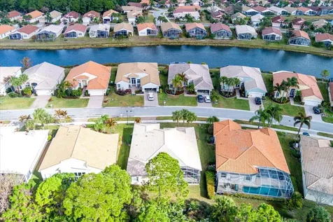 499 NW Blue Lake Drive Port St Lucie FL 34986