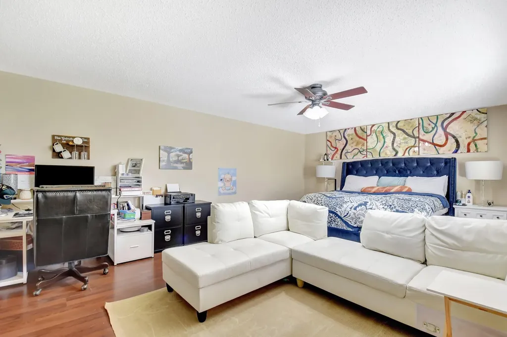 6755 Rainwood Cove Lane Lake Worth FL 33463