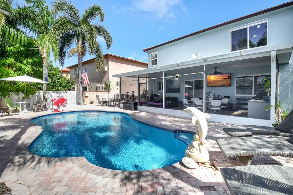6755 Rainwood Cove Lane Lake Worth FL 33463