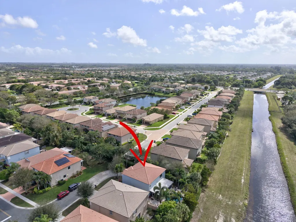 6755 Rainwood Cove Lane Lake Worth FL 33463