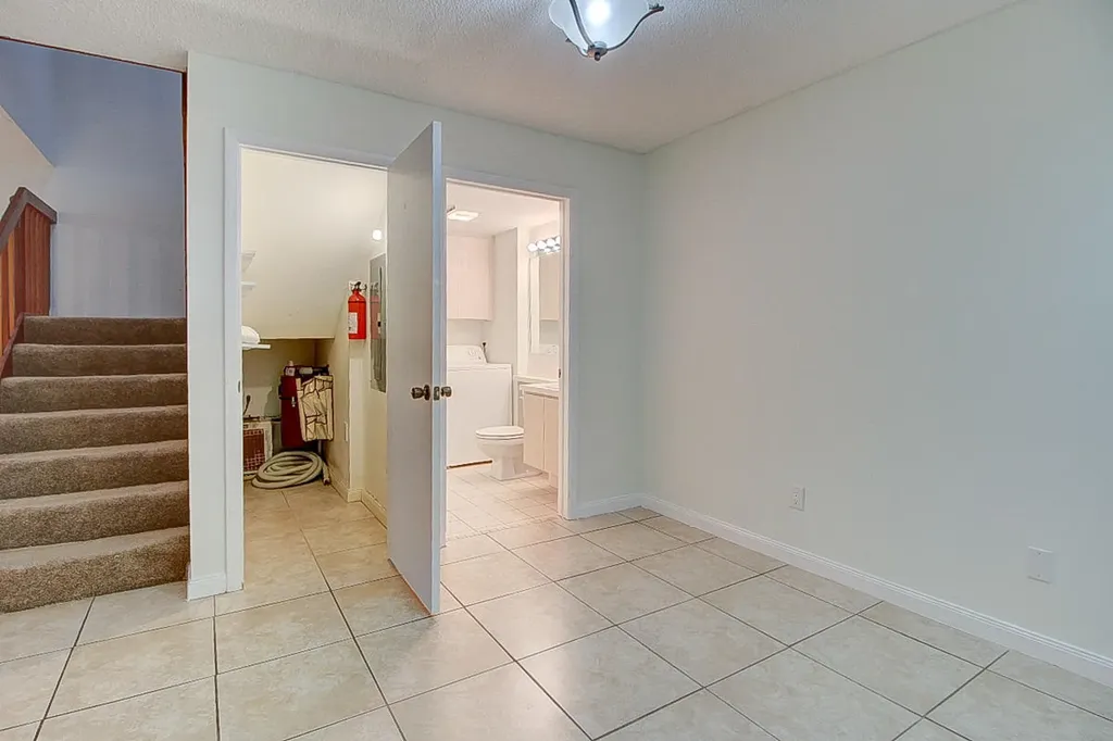 44 Essex Court Royal Palm Beach FL 33411