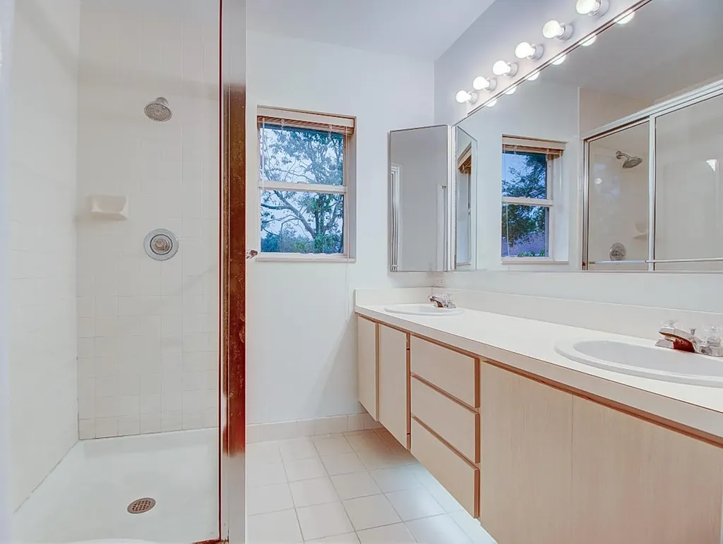 44 Essex Court Royal Palm Beach FL 33411