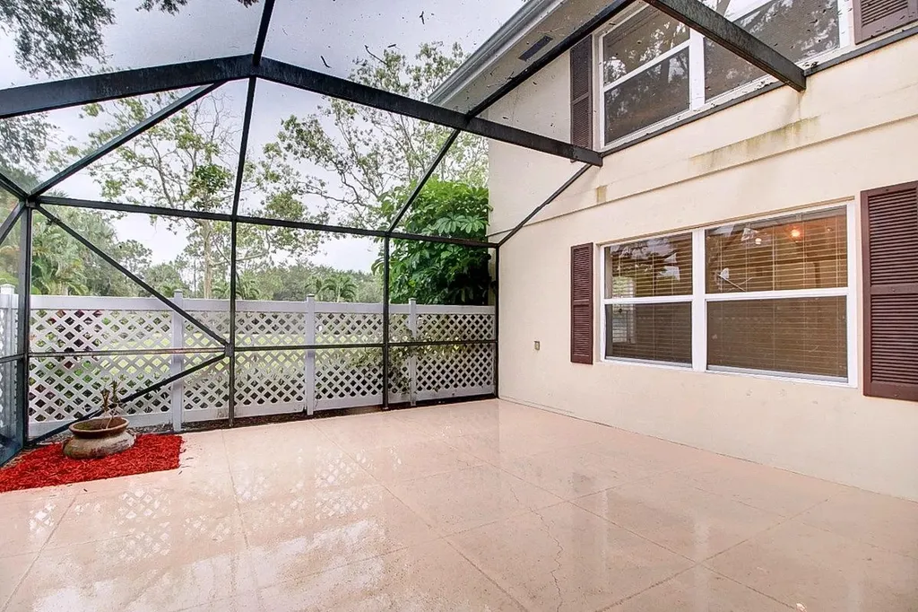 44 Essex Court Royal Palm Beach FL 33411