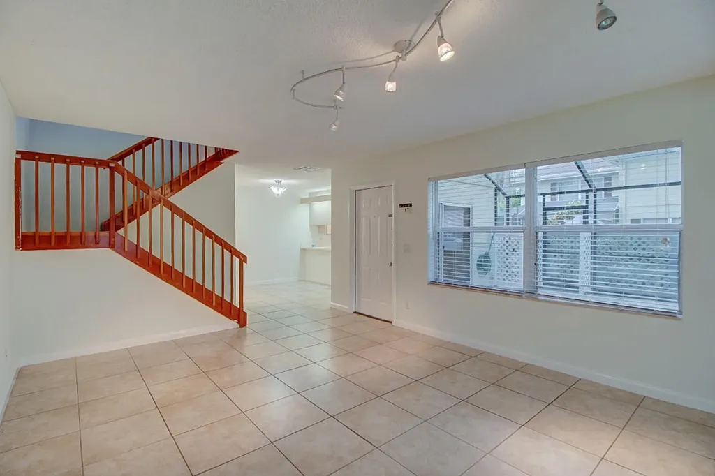 44 Essex Court Royal Palm Beach FL 33411