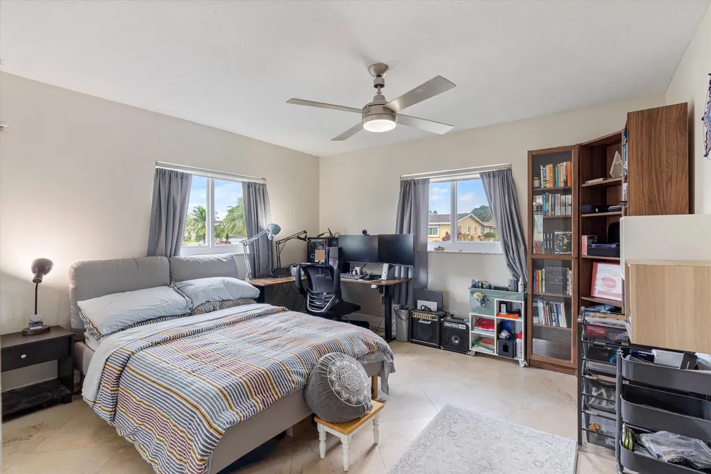 6348 Whispering Wind Way Delray Beach FL 33484