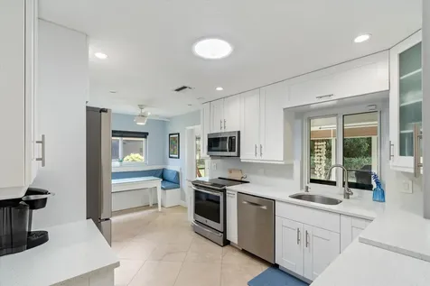 6348 Whispering Wind Way Delray Beach FL 33484