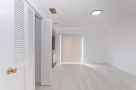 202 Sparrow Drive Royal Palm Beach FL 33411