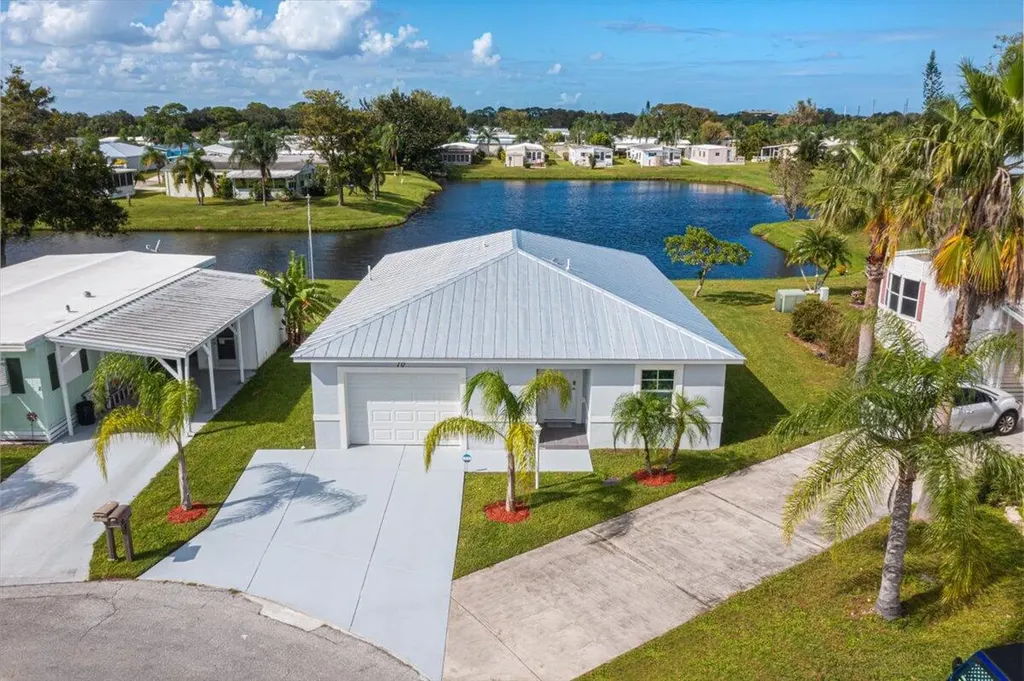 10 Juan Carlos Lane Port St Lucie FL 34952
