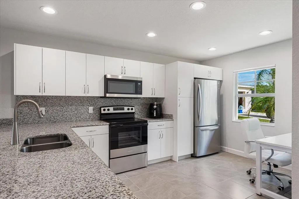 10 Juan Carlos Lane Port St Lucie FL 34952