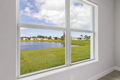 10 Juan Carlos Lane Port St Lucie FL 34952