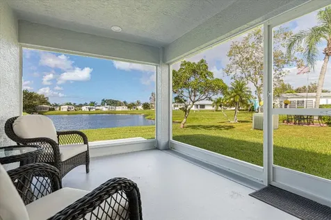 10 Juan Carlos Lane Port St Lucie FL 34952