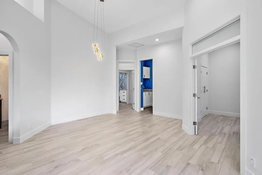 8110 Sandpiper Way West Palm Beach FL 33412