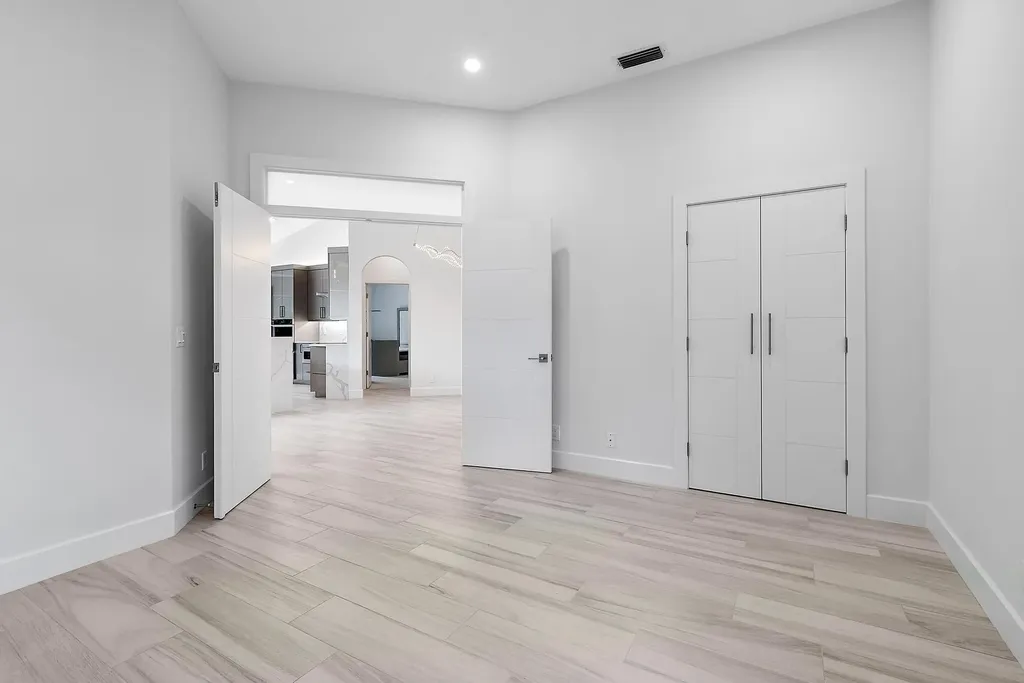 8110 Sandpiper Way West Palm Beach FL 33412