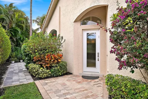 8110 Sandpiper Way West Palm Beach FL 33412