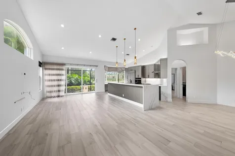8110 Sandpiper Way West Palm Beach FL 33412