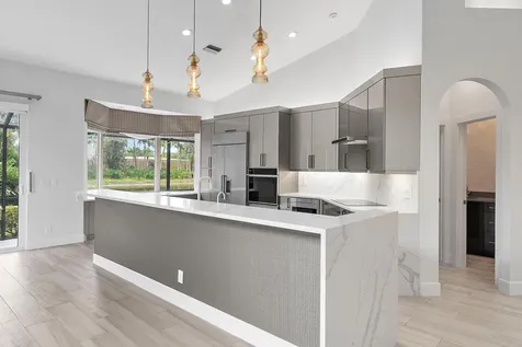 8110 Sandpiper Way West Palm Beach FL 33412