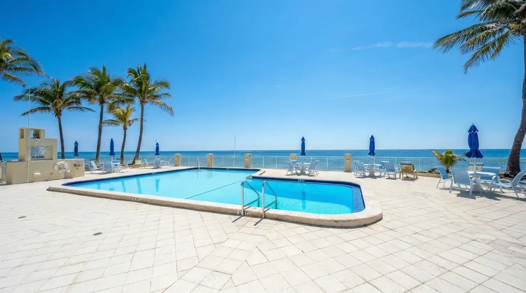 3475 S Ocean Boulevard Palm Beach FL 33480