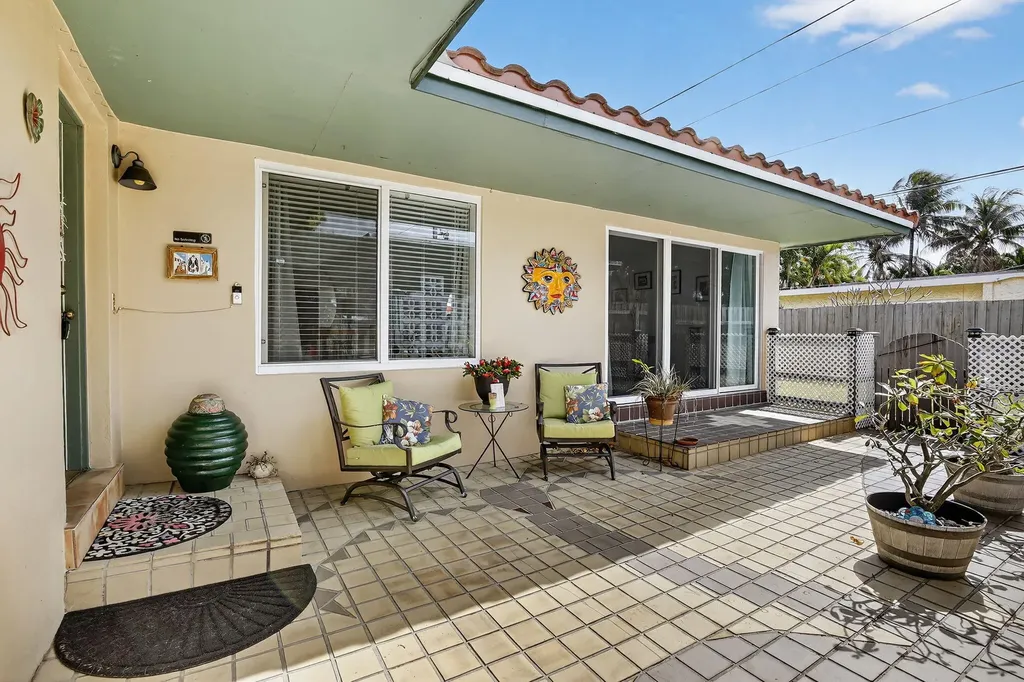882 Azalea Court Plantation FL 33317