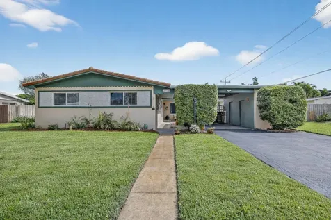 882 Azalea Court Plantation FL 33317