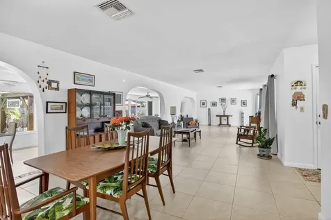 882 Azalea Court Plantation FL 33317