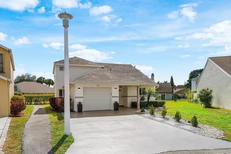 101 Azalea Circle Boynton Beach FL 33436